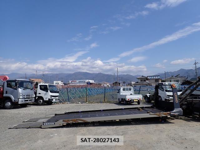 Mitsubishi CANTER 2019-07 5860936-6