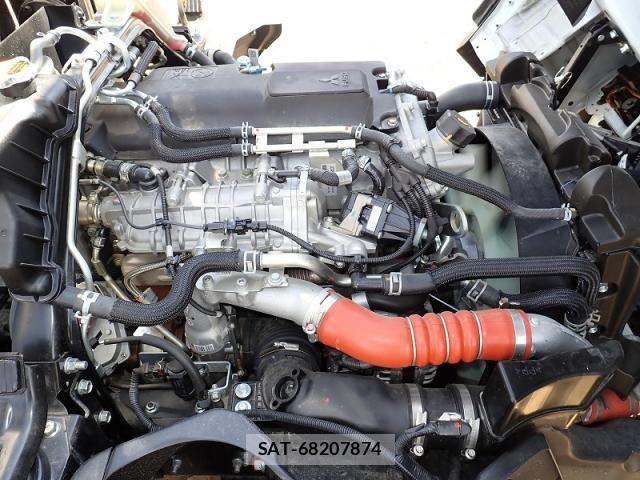 Mitsubishi CANTER 2024-11 5860934-23