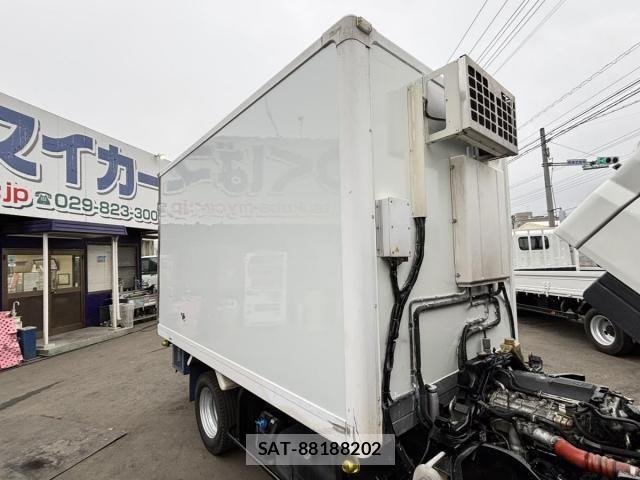 Mitsubishi CANTER 2018-11 5861033-11