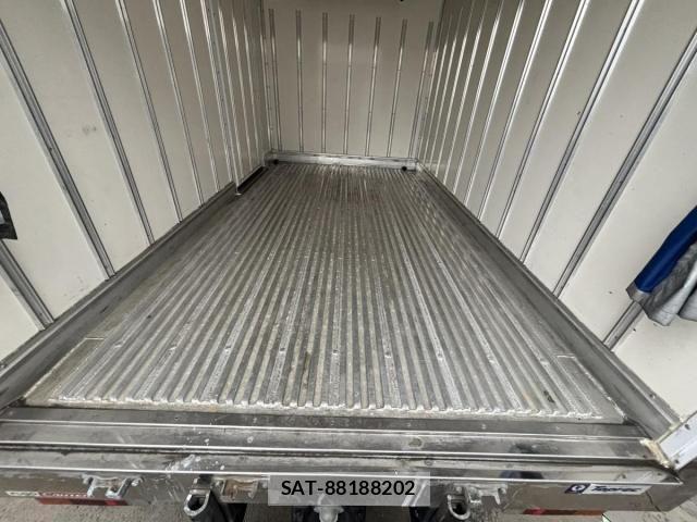 Mitsubishi CANTER 2018-11 5861033-18
