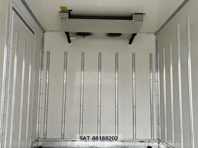 Mitsubishi CANTER 2018-11 5861033-20