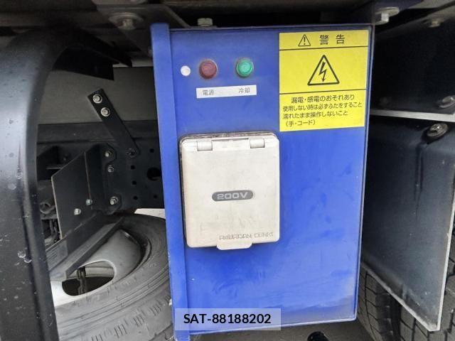 Mitsubishi CANTER 2018-11 5861033-22