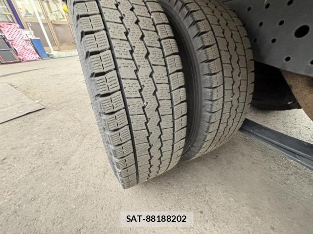 Mitsubishi CANTER 2018-11 5861033-27