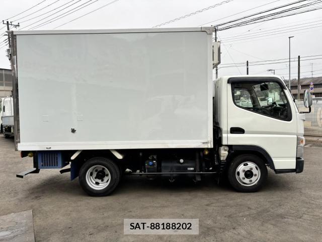 Mitsubishi CANTER 2018-11 5861033-3