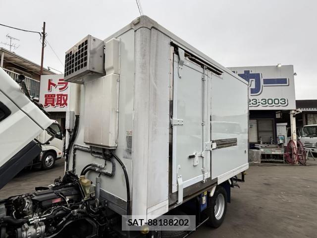 Mitsubishi CANTER 2018-11 5861033-8