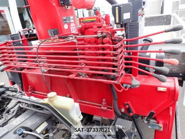 Mitsubishi CANTER 2020-03 5860945-12