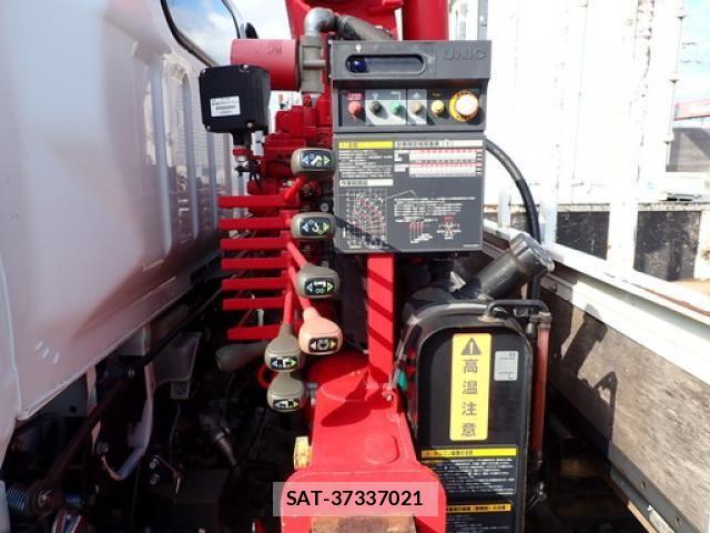 Mitsubishi CANTER 2020-03 5860945-15