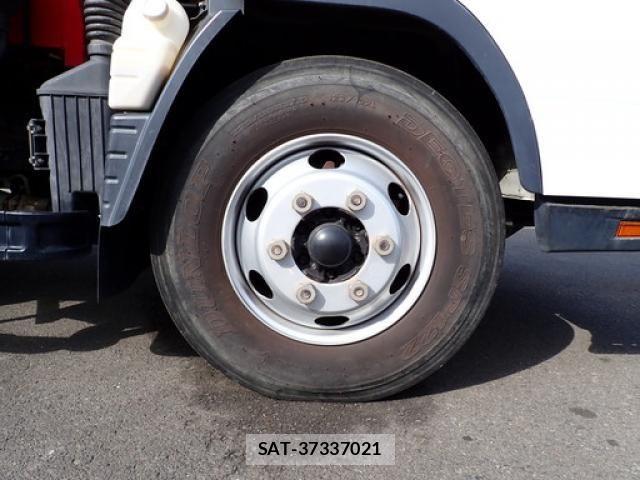 Mitsubishi CANTER 2020-03 5860945-26