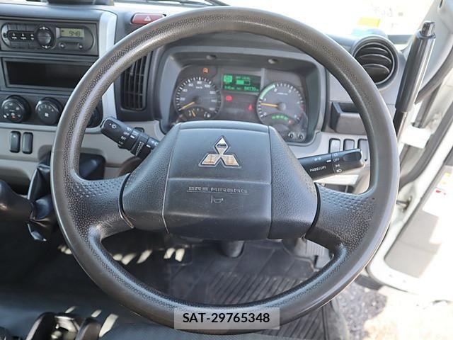 Mitsubishi CANTER 2019-06 5860964-3