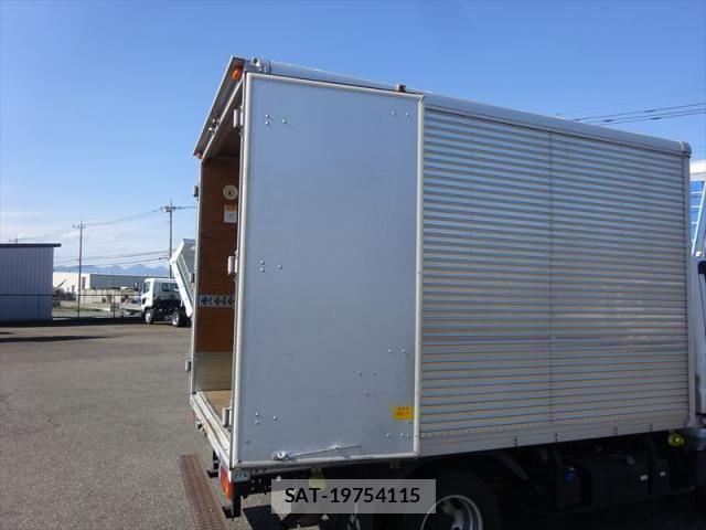 Mitsubishi CANTER 2013-07 5861031-11