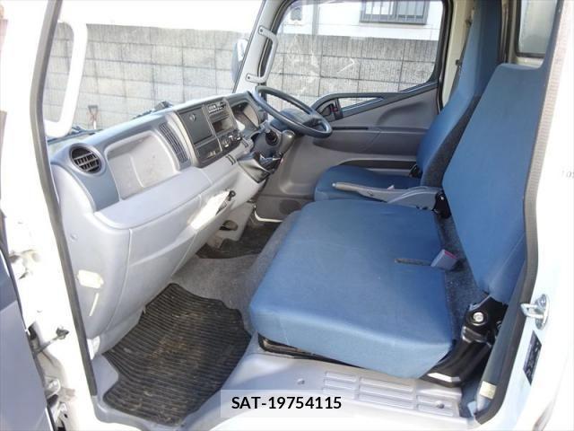 Mitsubishi CANTER 2013-07 5861031-21