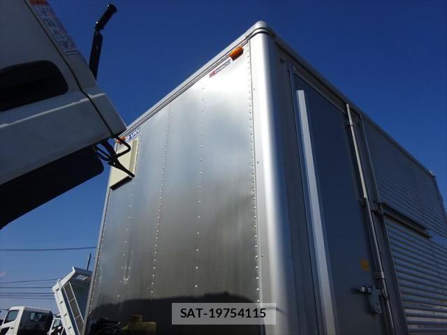 Mitsubishi CANTER 2013-07 5861031-26