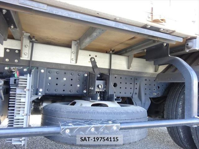 Mitsubishi CANTER 2013-07 5861031-4