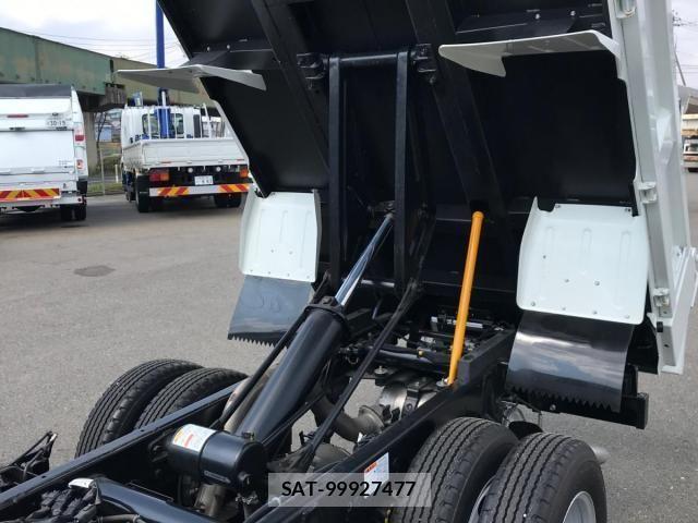 Mitsubishi CANTER 2024-07 5860948-12