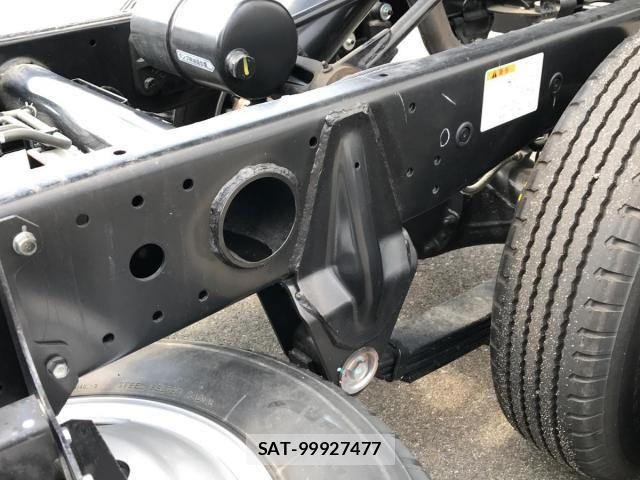 Mitsubishi CANTER 2024-07 5860948-13