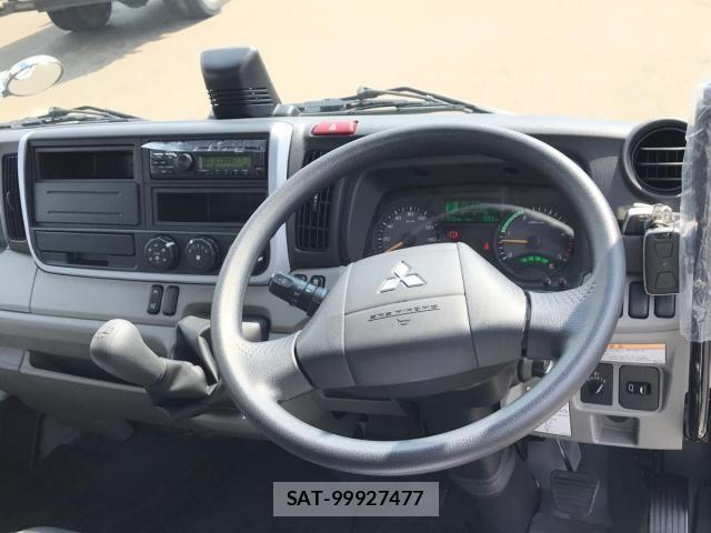 Mitsubishi CANTER 2024-07 5860948-20