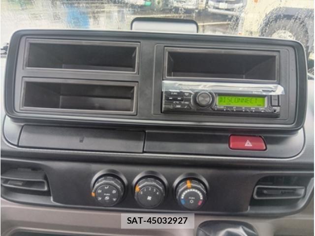 Mitsubishi CANTER 2025-11 5860937-25