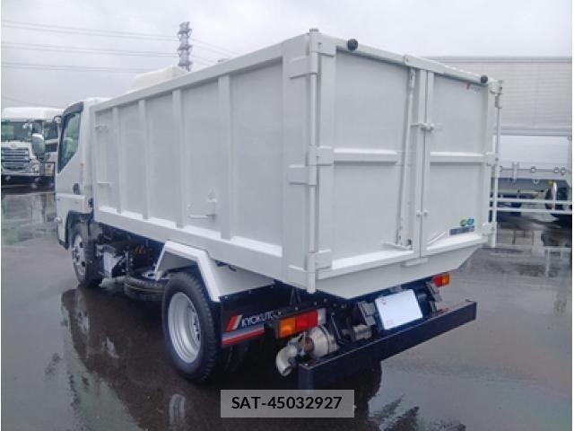 Mitsubishi CANTER 2025-11 5860937-3