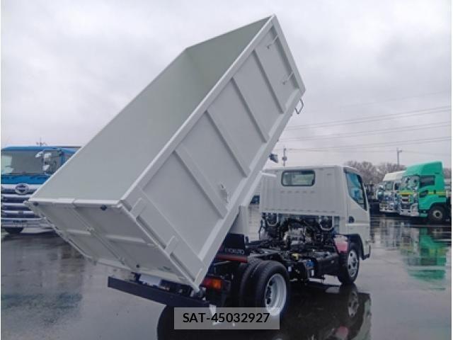 Mitsubishi CANTER 2025-11 5860937-8