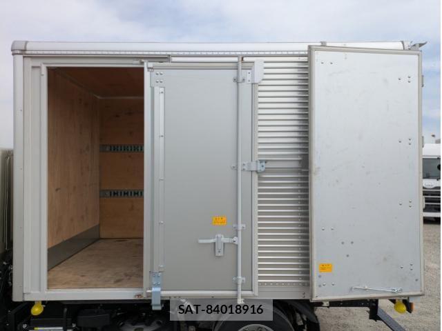 Mitsubishi CANTER 2025-05 5860940-19