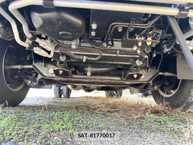 Mitsubishi CANTER 2024-04 5860951-17