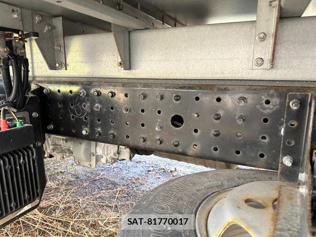 Mitsubishi CANTER 2024-04 5860951-21