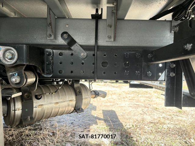 Mitsubishi CANTER 2024-04 5860951-22
