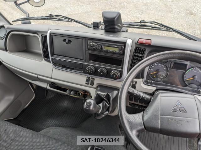 Mitsubishi CANTER 2021-02 5861105-22