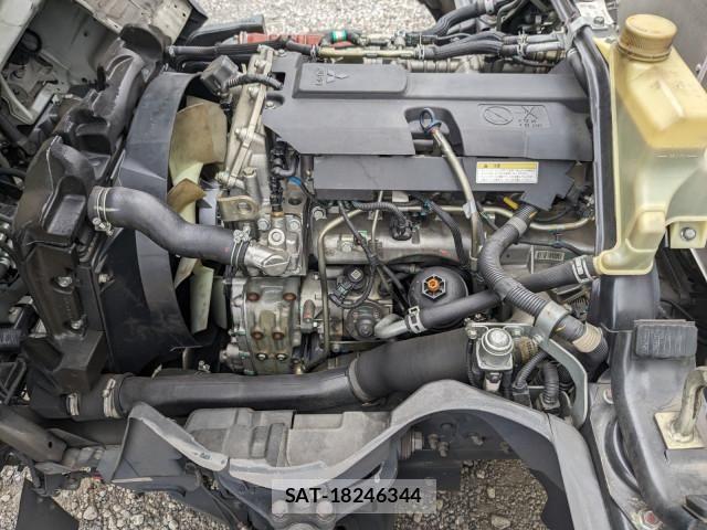 Mitsubishi CANTER 2021-02 5861105-26