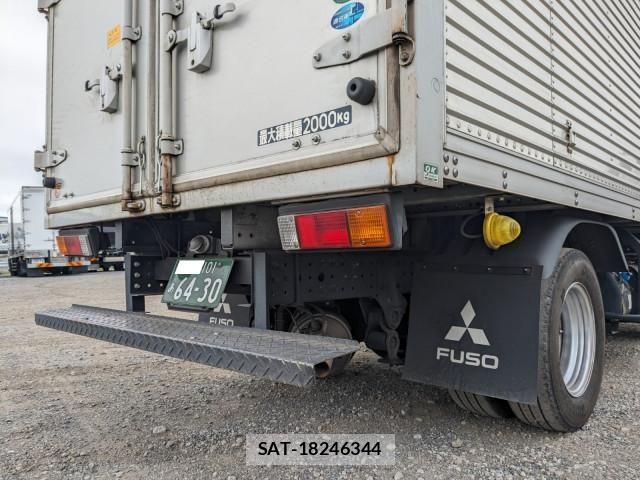Mitsubishi CANTER 2021-02 5861105-6