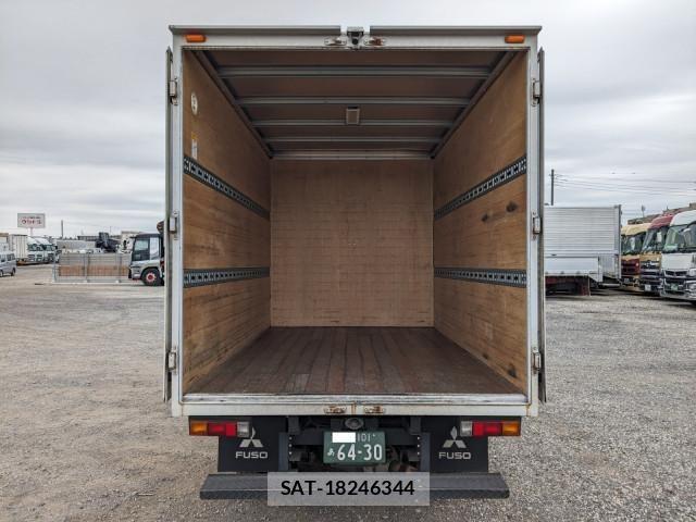 Mitsubishi CANTER 2021-02 5861105-8