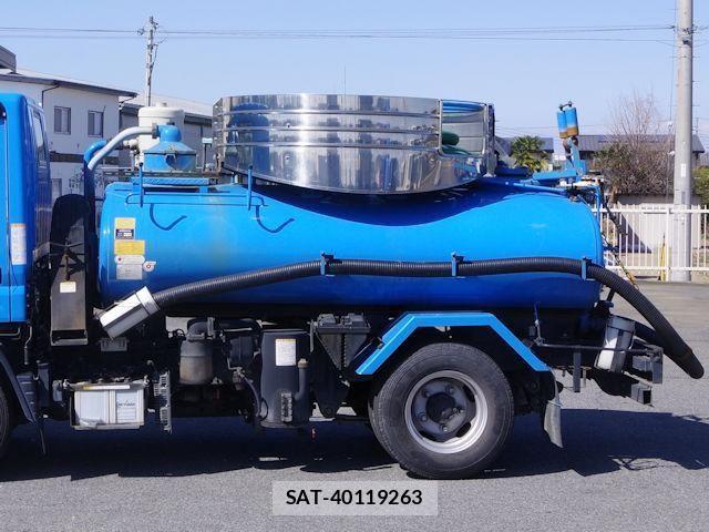 Mitsubishi CANTER 2017-02 5861082-15