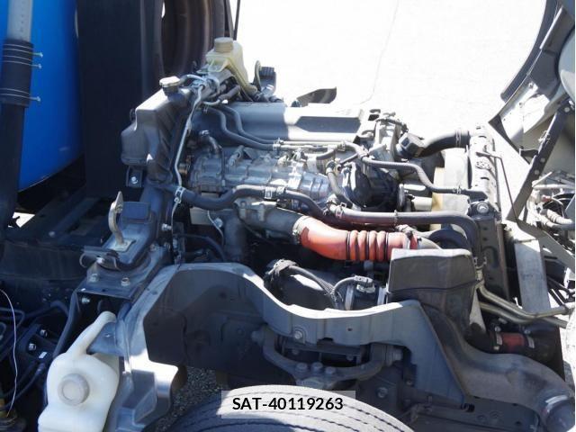 Mitsubishi CANTER 2017-02 5861082-20