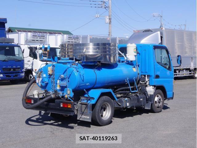 Mitsubishi CANTER 2017-02 5861082-3