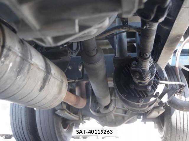 Mitsubishi CANTER 2017-02 5861082-8