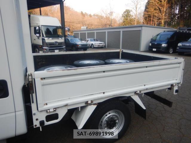 Mitsubishi CANTER 2015-12 6007990-11