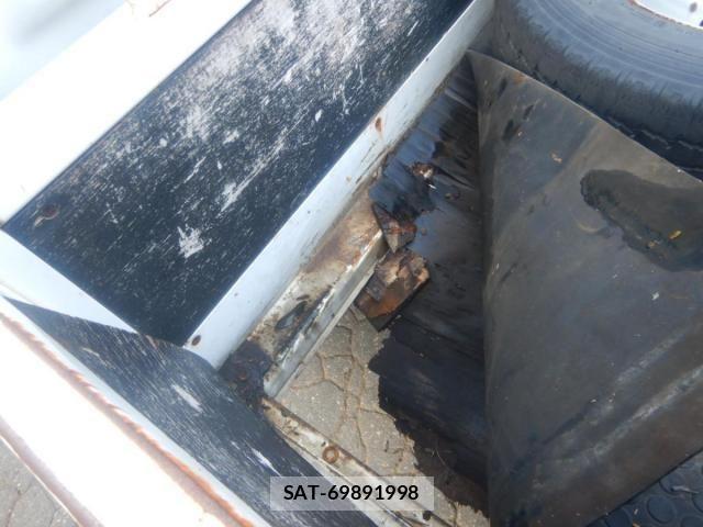 Mitsubishi CANTER 2015-12 6007990-13