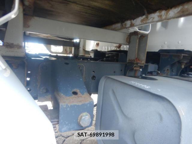 Mitsubishi CANTER 2015-12 6007990-17