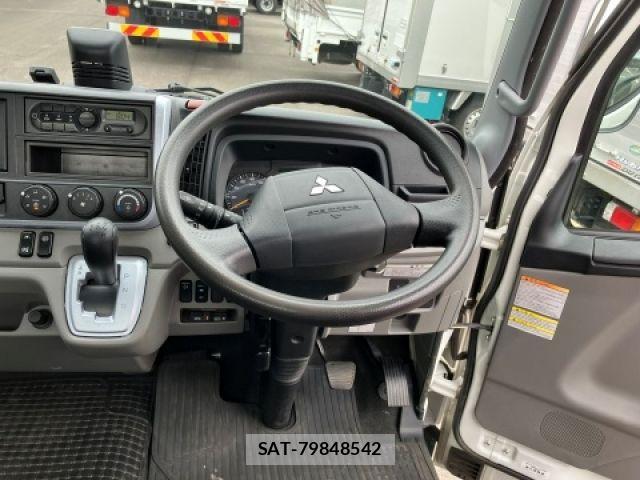 Mitsubishi CANTER 2019-02 6007934-1
