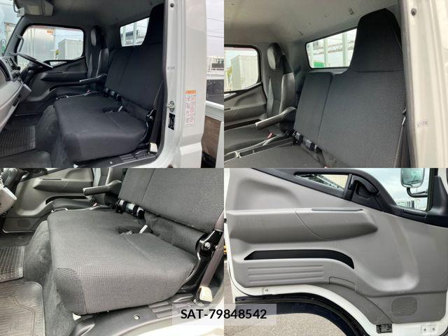 Mitsubishi CANTER 2019-02 6007934-7
