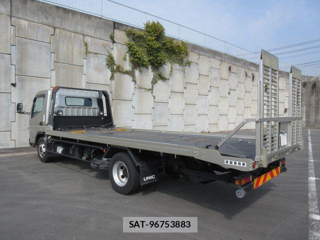 Mitsubishi CANTER 2021-04 6007878-14