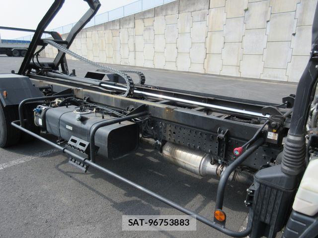 Mitsubishi CANTER 2021-04 6007878-19