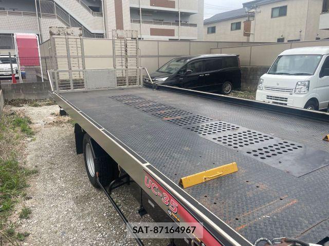 Mitsubishi CANTER 2015-02 6007908-15