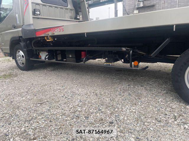 Mitsubishi CANTER 2015-02 6007908-3