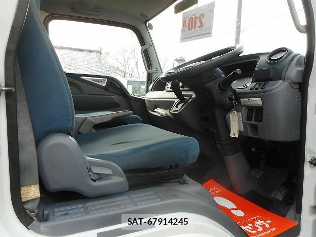 Mitsubishi CANTER 2015-05 6007980-11