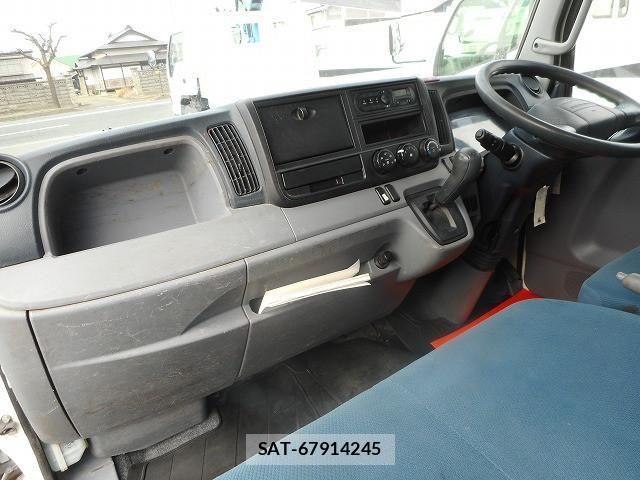 Mitsubishi CANTER 2015-05 6007980-13