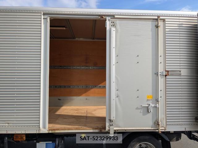 Mitsubishi CANTER 2019-03 6007945-14