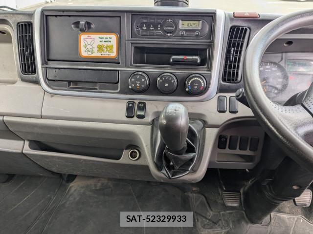 Mitsubishi CANTER 2019-03 6007945-18