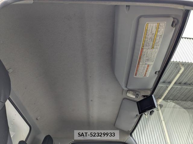 Mitsubishi CANTER 2019-03 6007945-21