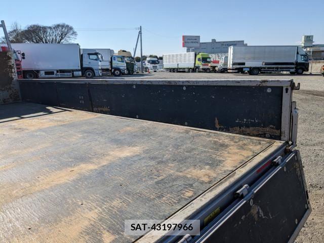 Mitsubishi CANTER 2021-09 6007942-15